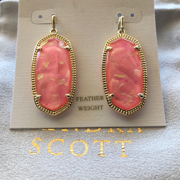 Kendra Scott Coral Illusion 2025